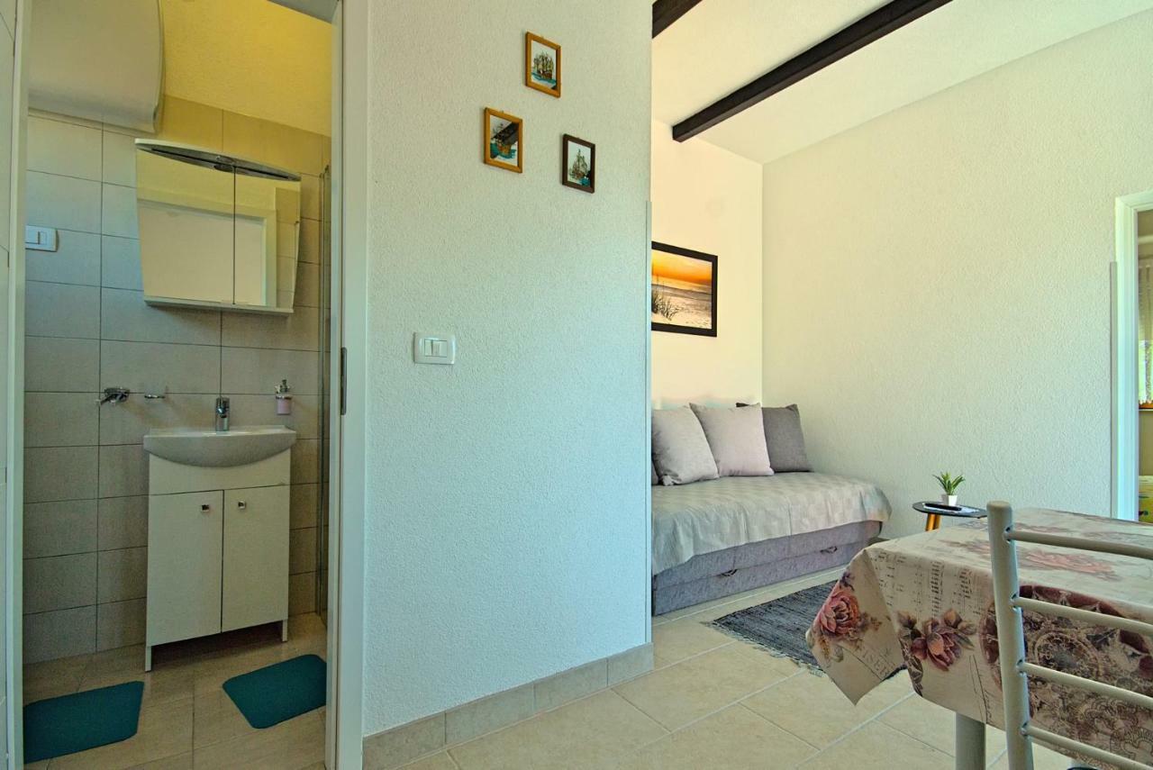 App Klabot *** Apartman Umag Kültér fotó