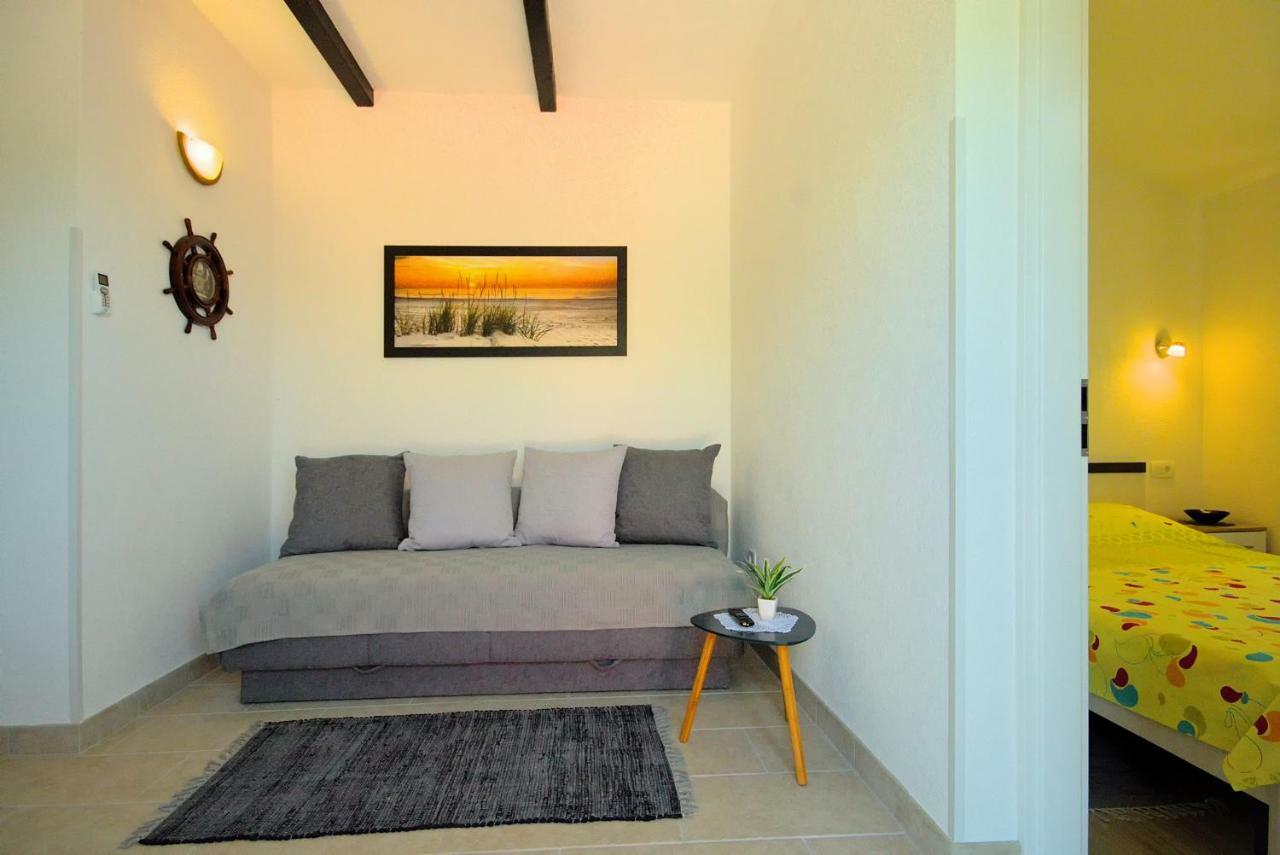 App Klabot *** Apartman Umag Kültér fotó